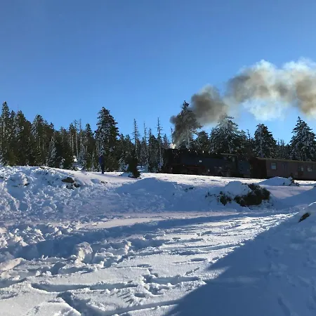 Kirchturmblick Bei Quedlinburg * Hoym